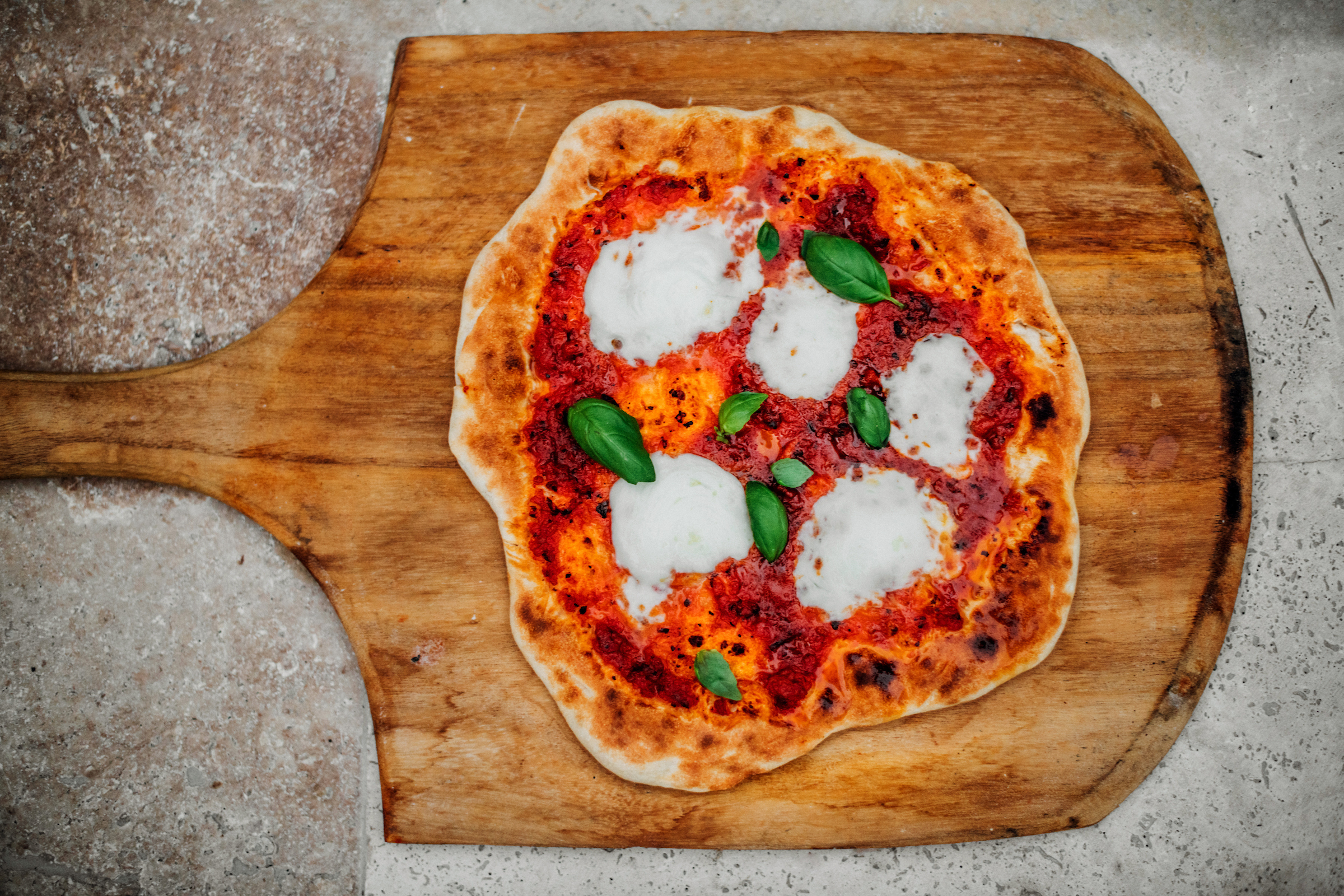 Neapolitan Pizza , the famous dish of Italy